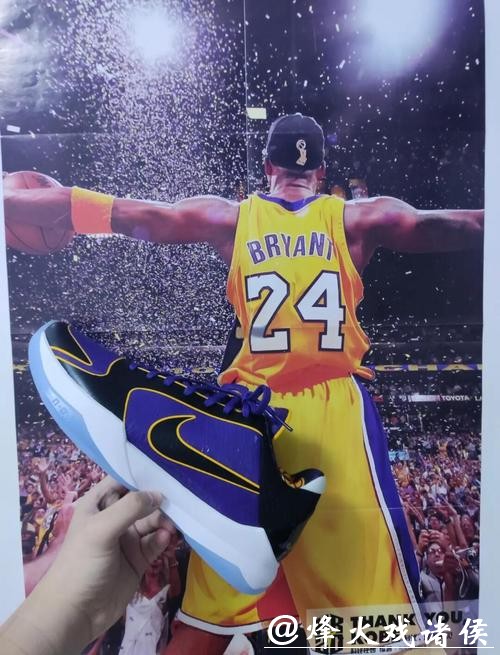 湖人与科比·巴夫金签约，巴夫金：最爱科比，穿紫金战袍很酷